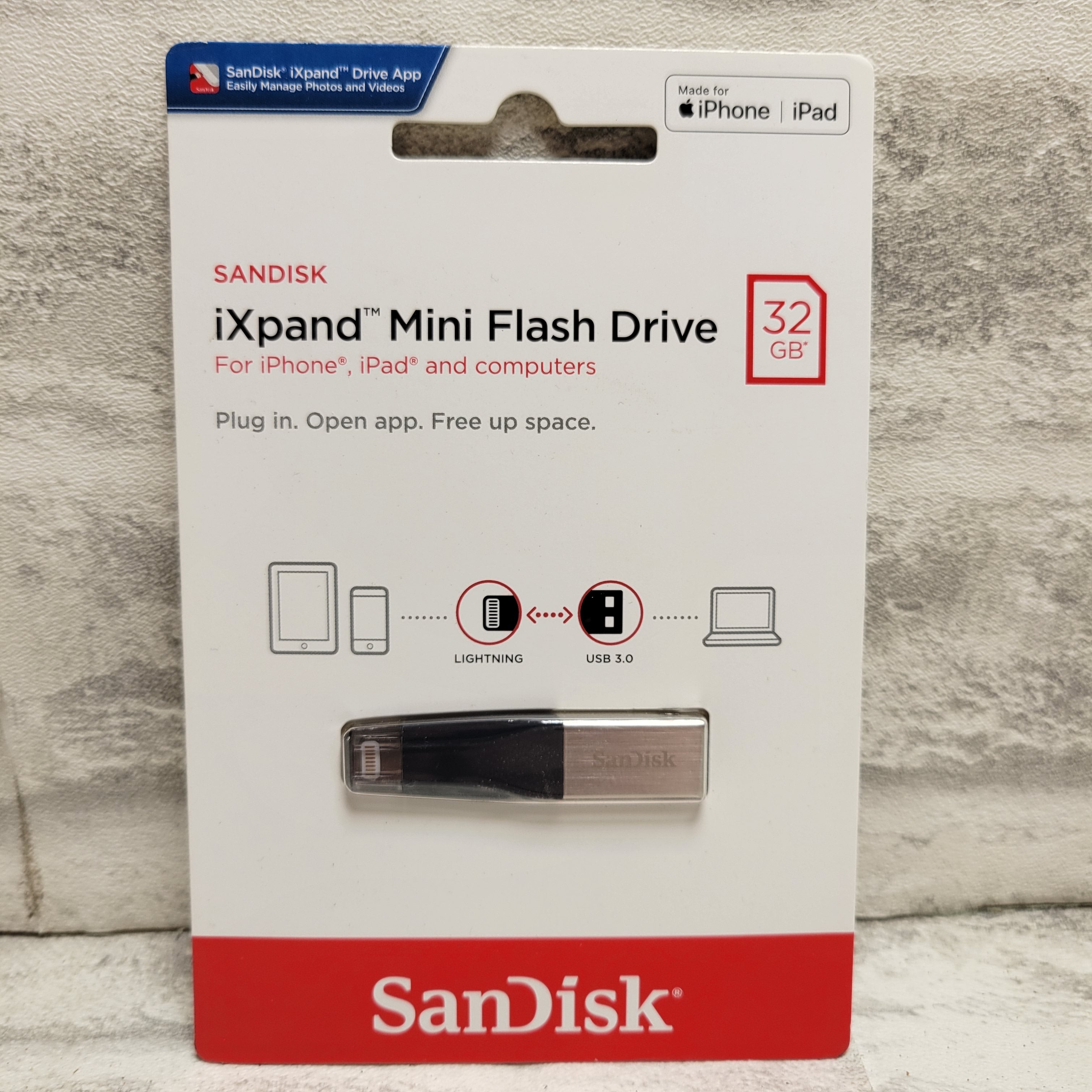 SanDisk 32GB iXpand Mini USB 3.0 Flash Drive SDIX40N-032G-AP6NN (7704053088494)